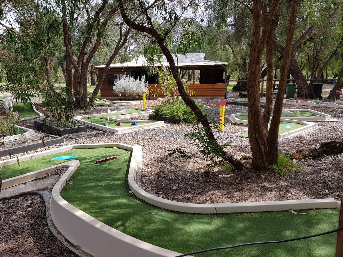 Gracetown Caravan Park Buitenkant foto